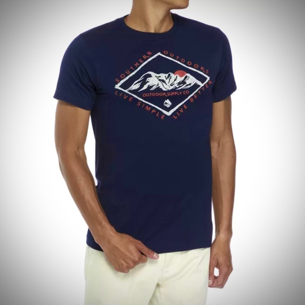 Ocean + Coast®
Southern Outdoors Graphic T-Shirt 2xl